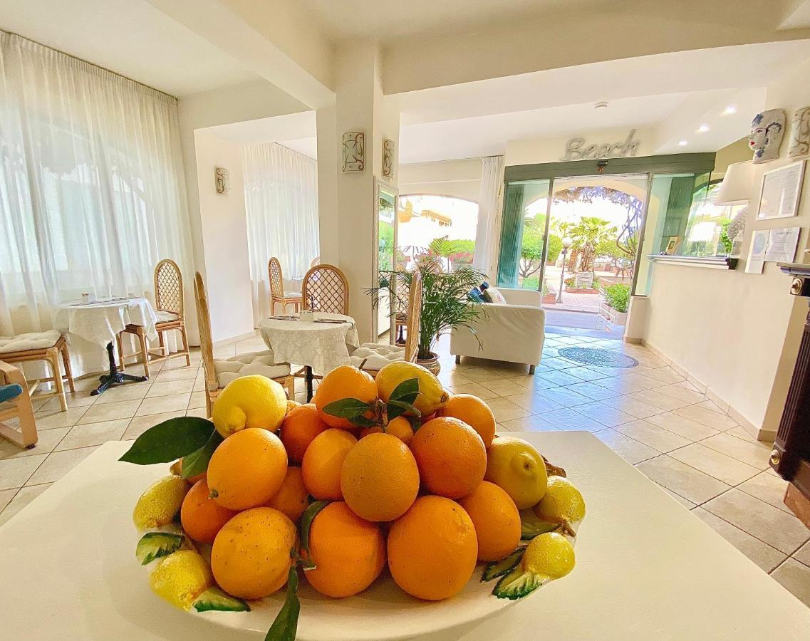 לטויאני Hotel Sylesia מראה חיצוני תמונה