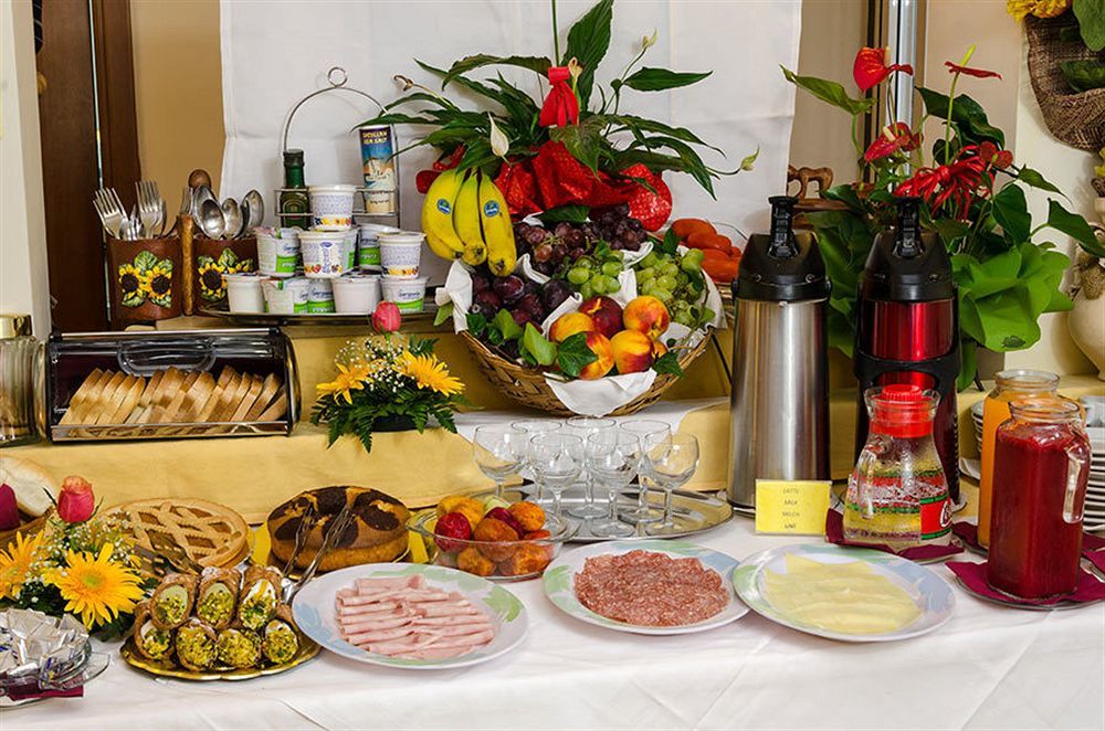 לטויאני Hotel Sylesia מראה חיצוני תמונה