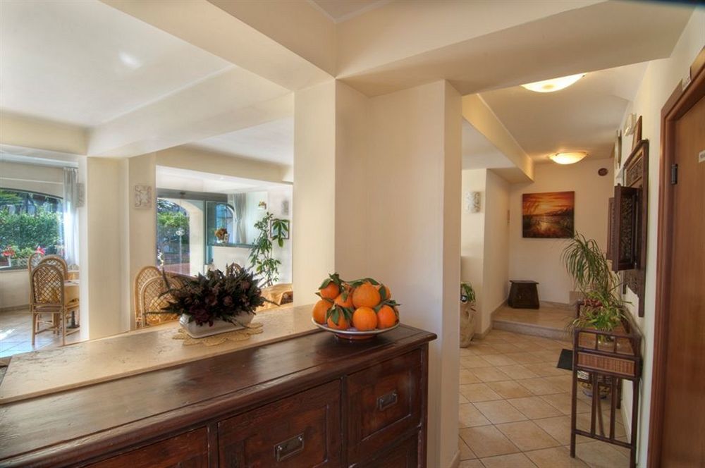 לטויאני Hotel Sylesia מראה חיצוני תמונה